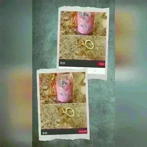 NWOT Keychain lucky bottle or bag charm - Picture 7 of 7